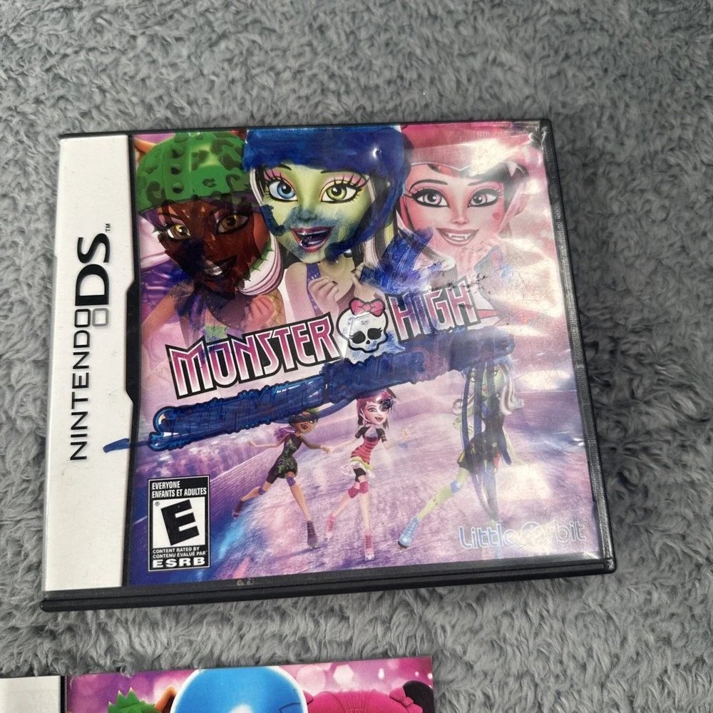 Monster High: Skultimate Roller Maze (Nintendo DS, 2012) Tested Complete In Box